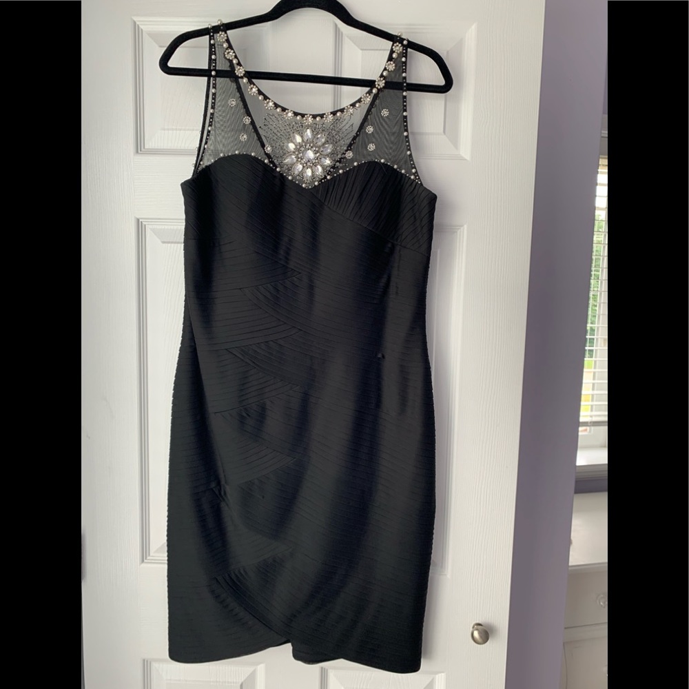 Black Frank Lyman dress size 12